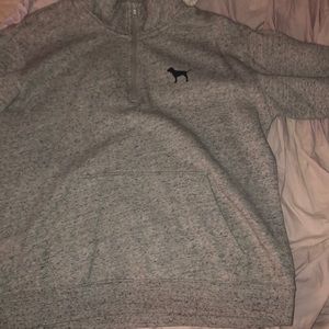 grey pullover